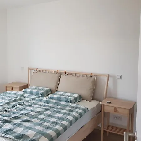 Apartamento Wohnen Direkt Am Rhein, Zentrums- Und Domnah, 55qm Speyer